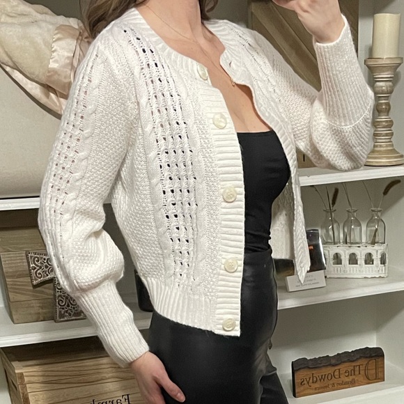 Wild Fable White Cream Crop Cardigan 